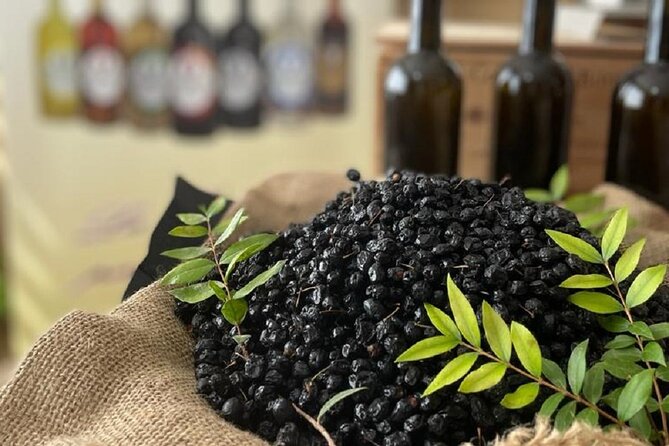 Lets Make and Taste the Myrtle Liqueur - Good To Know