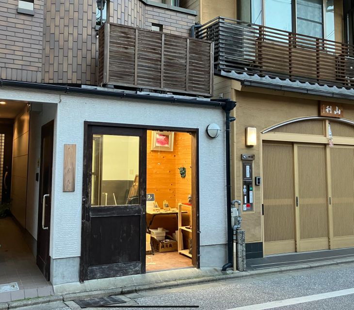 Let's Make Only One Original Onigawara in the World!! - The Significance of Making Onigawara