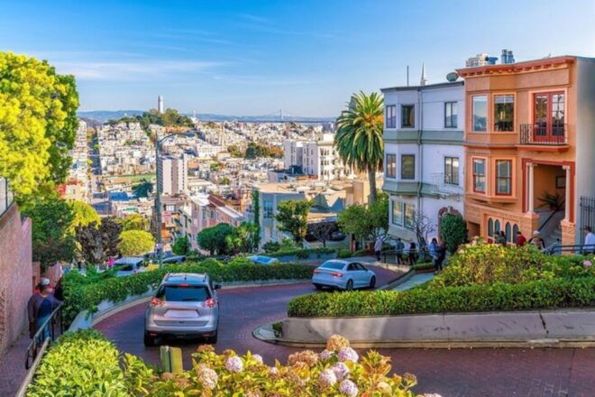 Let's Walk Around San Francisco" Family Tour - Language and Payment