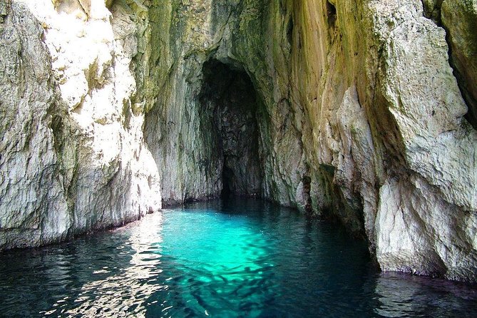Leuca: Adriatic and Ionian Tour 3 H - Tour Details