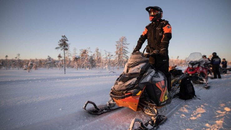 Levi: 2 Hours Snowmobile Safari to the Levi Nature - Highlights of the Snowmobile Safari