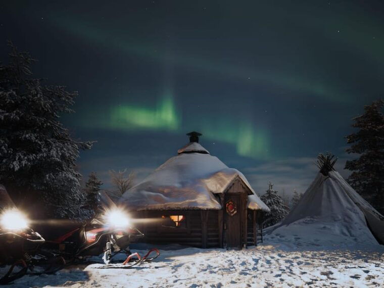 Levi: Early Evening Northern Light Tour - The Snowmobile Journey Through Lapland’s Wilderness