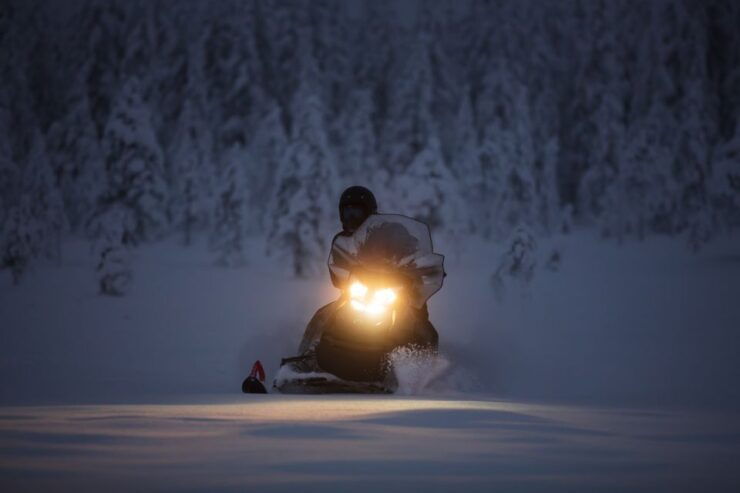 Levi: Evening Snowmobile Adventure - Booking Details