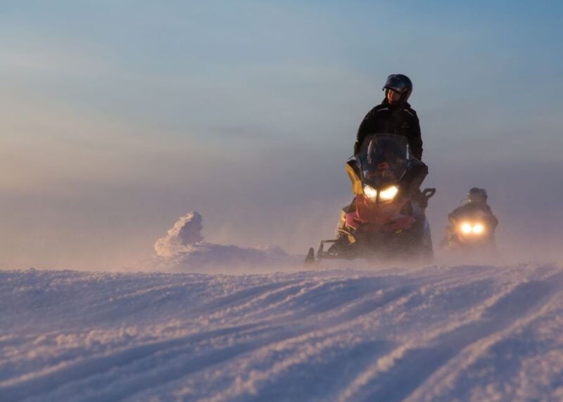 Levi: Evening Snowmobile Safari - Good To Know