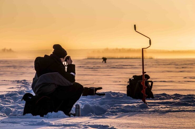 Levi: Ice Fishing on a Frozen Lake - Experience Highlights