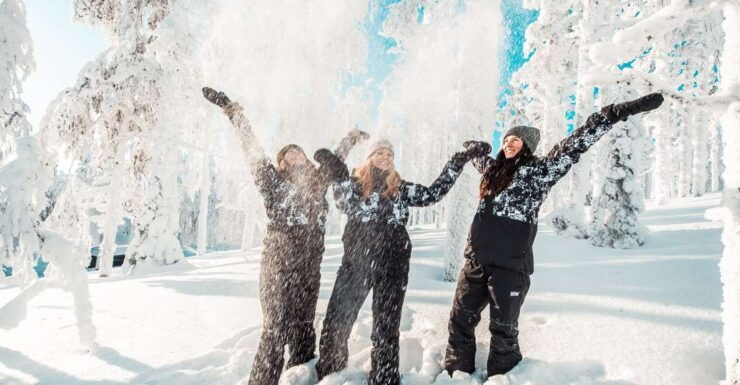 Levi: Winter Clothing Rental With Snow Boots and Gloves - Activity Details