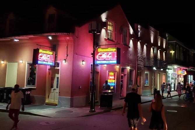 Lewd Spirits Haunted Tour & Bar Stops - Bar Stops and Alleged Hauntings