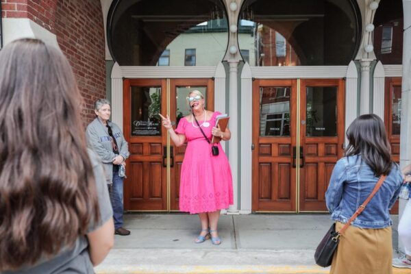 Lexington: Downtown Walking Food & History Tour - Historic Landmarks