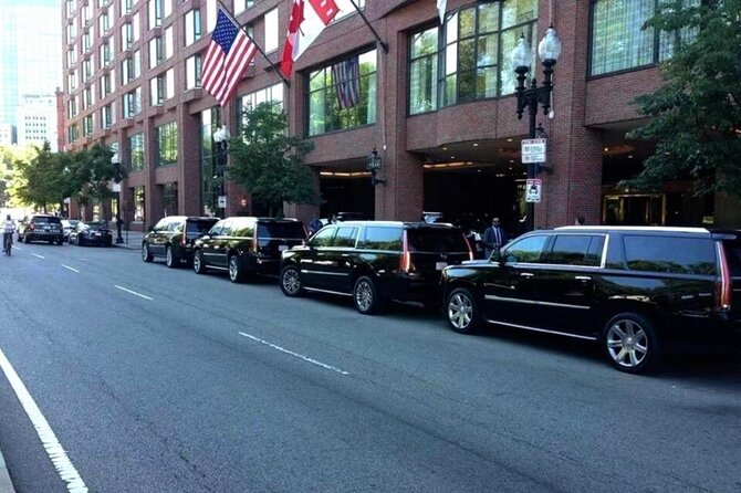 LGA - New York City: Private Airport Arrival Transfers - Pickup Details