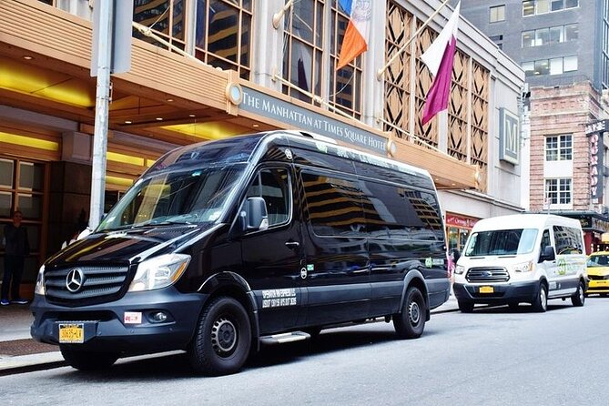 LGA to Manhattan: One Way Shared Arrival Transfer - Service Details