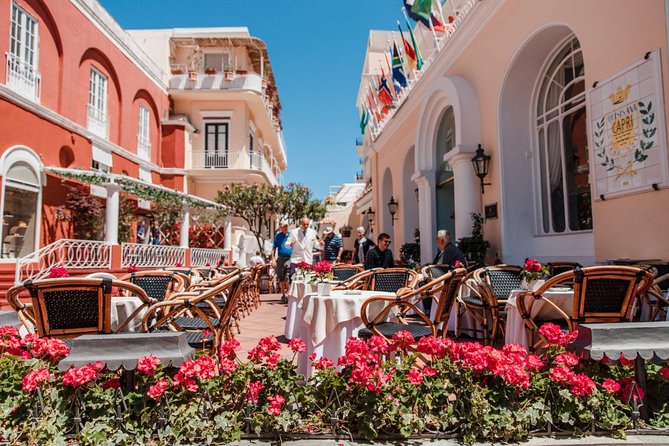 Li Galli Islands and Capri Boat Tour From Amalfi - Common Questions