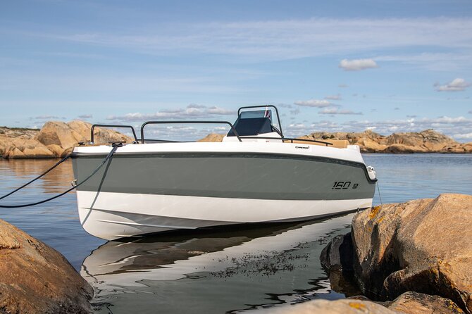 License Free Boat Rental in Paros - Meeting and Pickup