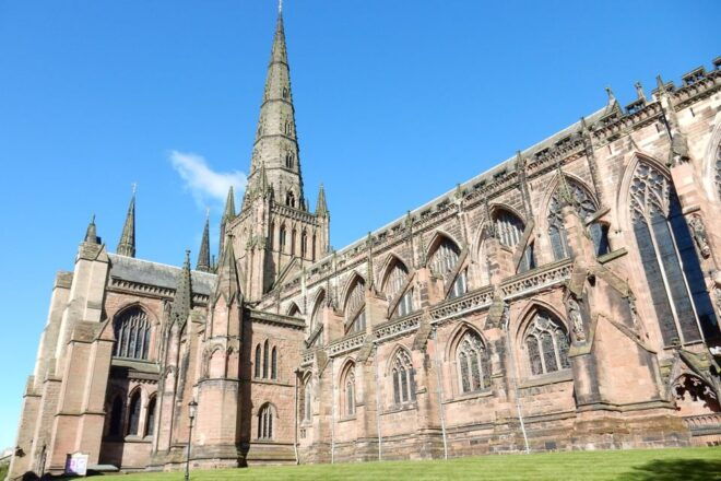 Lichfield: Smartphone Self-Guided Heritage Walks - Full Description of the Activity