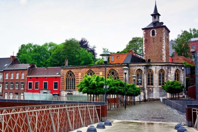 Liege: First Discovery Walk and Reading Walking Tour - Important Information