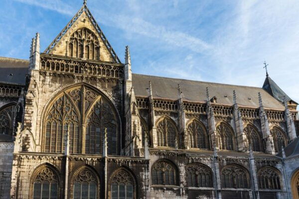 Liege: Self-Guided Highlights Scavenger Hunt & Walking Tour - Important Information