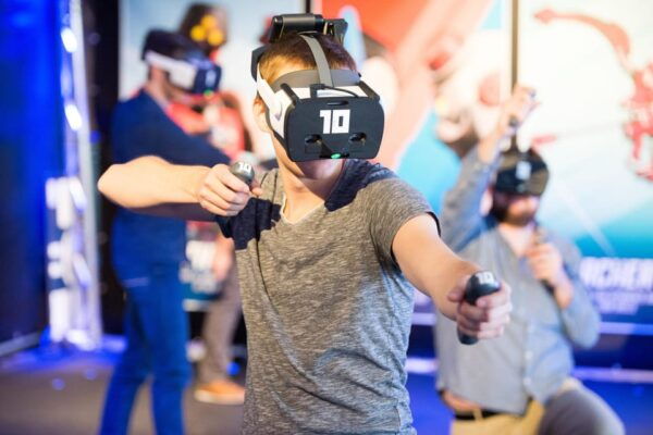 Liège: Virtual Reality in Arena - What to Expect During Gameplay