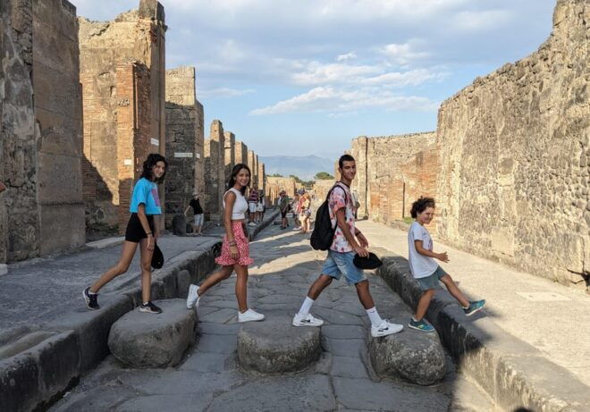 Life at Pompeii: Private Tour With Priority Access - Tour Inclusions and Benefits