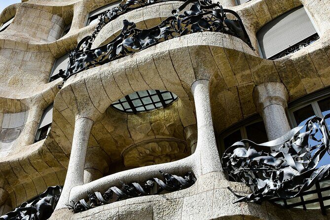Life of Gaudi and Architectural Walking Tour - Good To Know