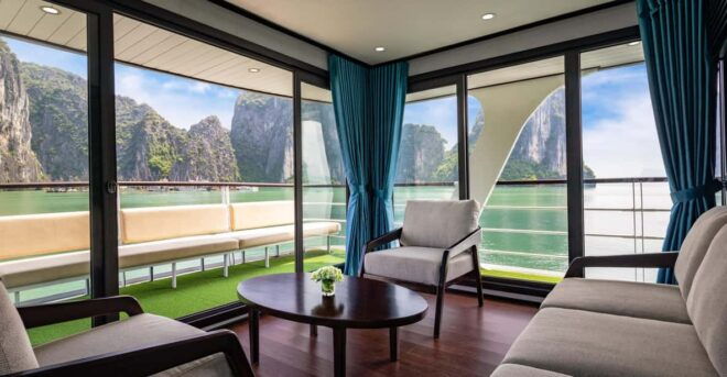Light Cruise Halong Day Cruise With Small Group on Boat - Included Services