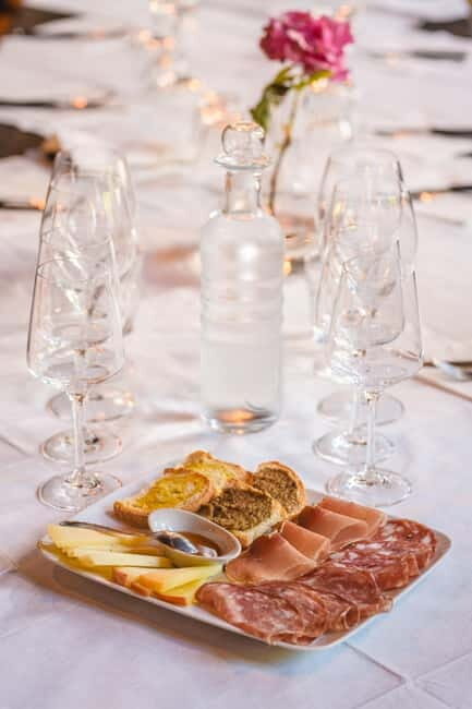 Light Lunch "Ad Hoc di San Gimignano" - Palagetto winery - Good To Know