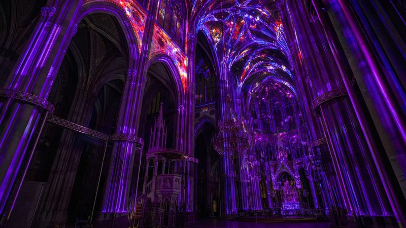Light of Creation show in Vienna Votive Church - Ticket exchange, arrival, and timing