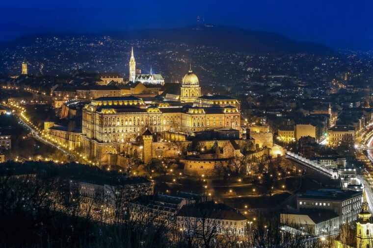 Light up Budapest: Private 2-hour night tour by luxury car - The Value of the Experience