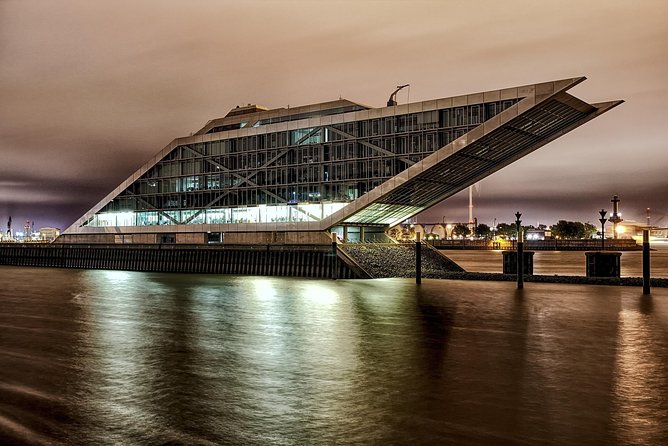Lights Tour Through the Port of Hamburg and to the Historic Warehouse District - Tour Background