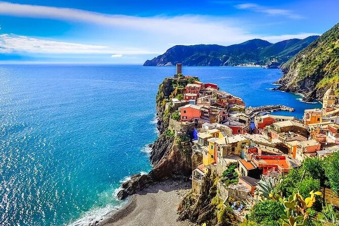 Ligurian Colors, Cinque Terre Full Day Private Transfer Excursion From Milan - Excursion Details