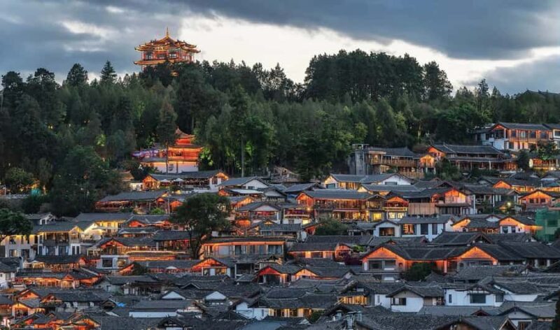 Lijiang: Old Town Cultural Walking Tour with Local Host - A Closer Look at the Itinerary