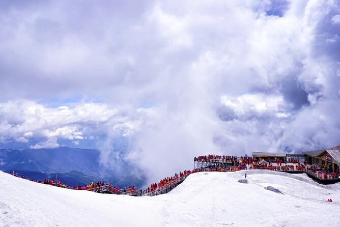 Lijiang Private Day Tour: Jade Dragon Snow Mountain and Impression Lijiang Show - Impressions of the Lijiang Show