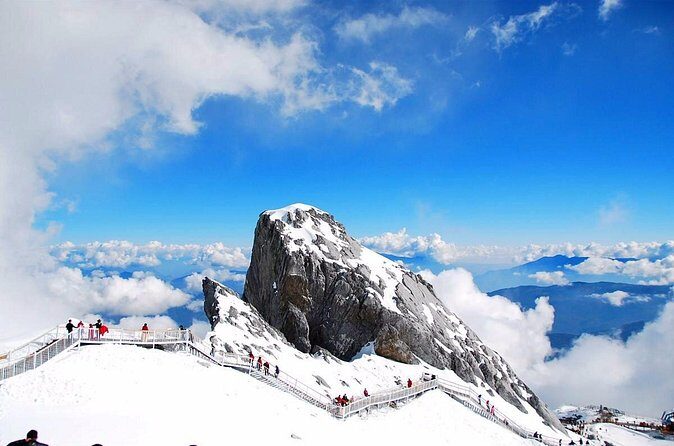 Lijiang Private Essentials Tour to Jade Dragon Snow Mountain including Cable Car - Frequently Asked Questions