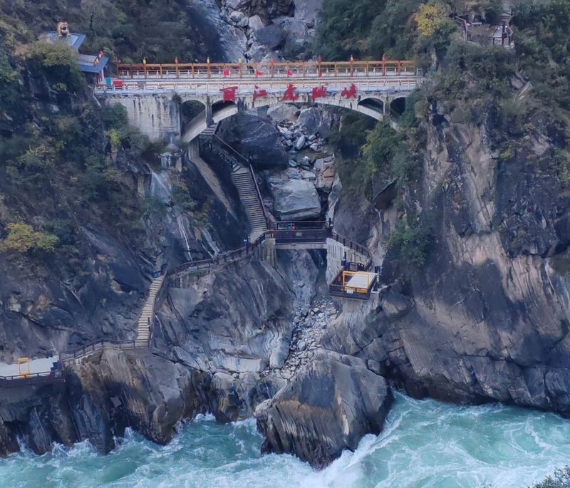 Lijiang Tiger Leaping Gorge & Baishui Platform Full-Day Private Tour - What a private tour changes