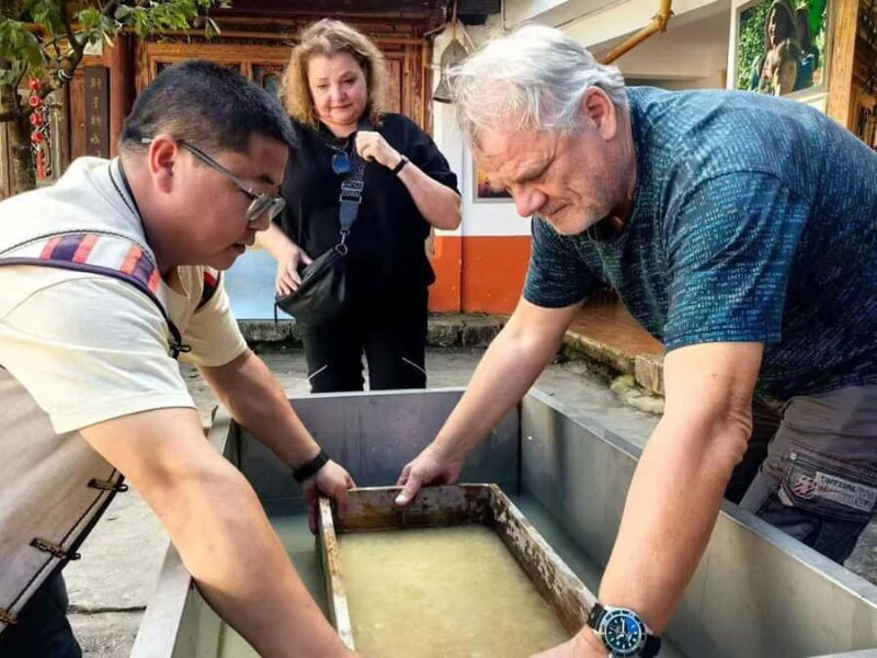 Lijiang: Traditional Craft Workshop With Paper, Tea & Art - Why This Experience Is Worth It