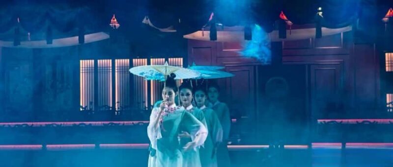 Lijiang: Yuyan Banquet Dinner Show with Costumes - The Sum Up