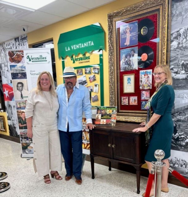 Li'l Havana: Two Family Shops Tour With Rum, Coffee & Pastry - Cigar Factory Exploration