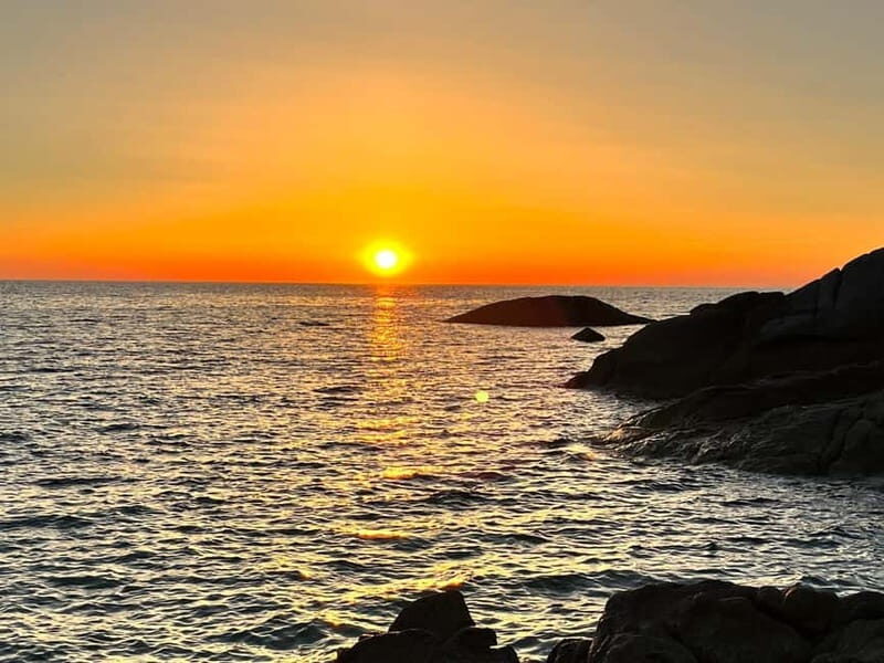 L'Ile-Rousse, Corsica: Gourmet catamaran excursion at sunset - The Sum Up