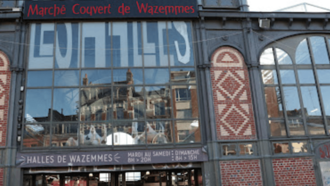 Lille: Gourmet Food Tour: Enjoy Local Delicacies - Scenic Walking Experience