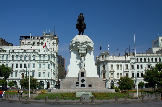 Lima Airport Transfers: Lima City to Jorge Chavez Airport LIM in Standard Van - Service Details