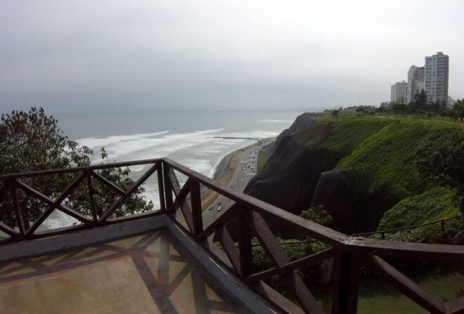 Lima: Bike Tour of Miraflores, Barranco and Morro Solar - Meeting Point Details