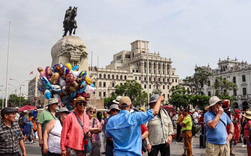Lima City Highlights Day Tour with Lunch - Downtown Lima, seen with a guide