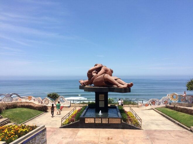 Lima: Historical, Colonial, and Modern City Tour - Tour Experience