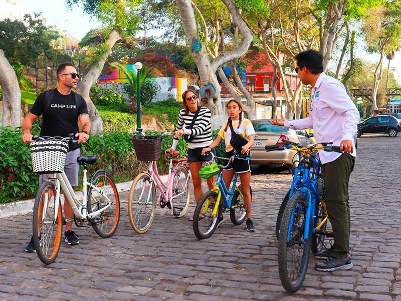 Lima Kennedy Park & Love Park Half-Day Bike Tour - What to know before you book