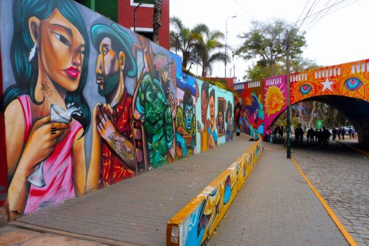 Lima: Miraflores, Barranco and San Isidro - Districts Tour - Tour Details