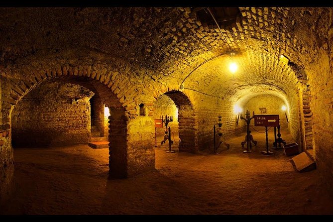 Lima Small-Group Tour: Catacombs, Convent, Maestro Cemetery - Customer Reviews