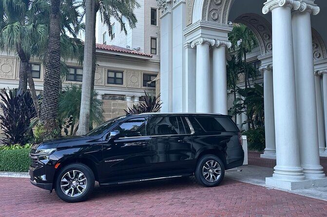 Limo Service Transfer To or From Palm Beach Airport and Hotels - A Close Look at the Experience