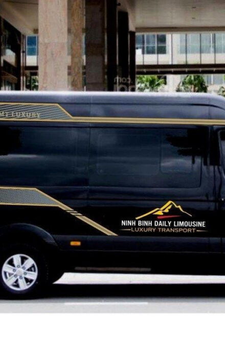 Limousine Bus From Ninh Binh to Hanoi - Included Services and Amenities
