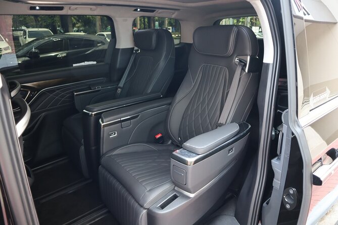 Limousine One Way Transfer: Bkkairport To/From Chaam or Hua Hin - Accessibility and Luggage