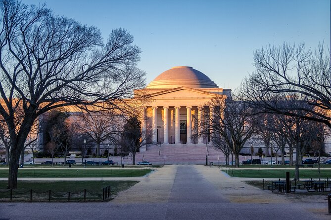 Lincoln Memorial to the Cap Hill D.C. Smart Phone App/GPS Tour - Inclusions