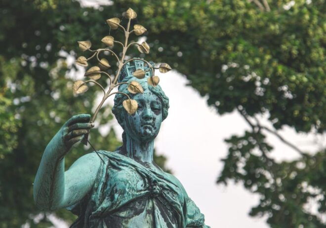 Lindau Scavenger Hunt and Sights Self-Guided Tour - Full Tour Description