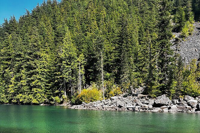 Lindeman and Chilliwack Lakes Sightseeing Tour - Good To Know